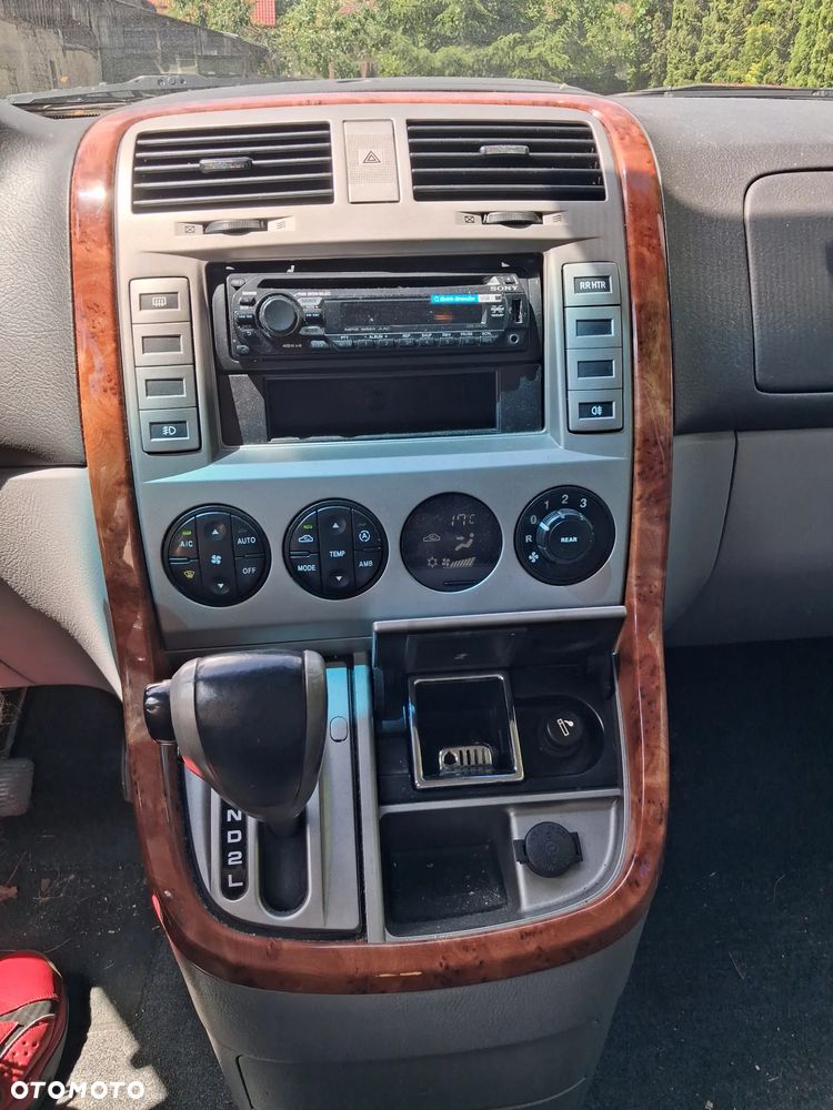 Kia Carnival 2.9 CRDi (klm lea) - 23