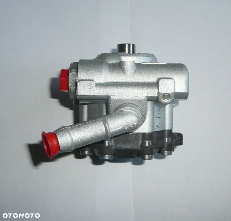 POMPA WSPOMAGANIA AUDI A8 D3 S8 4.2 TDI BMC BVN ZF 4E0145156G - 1