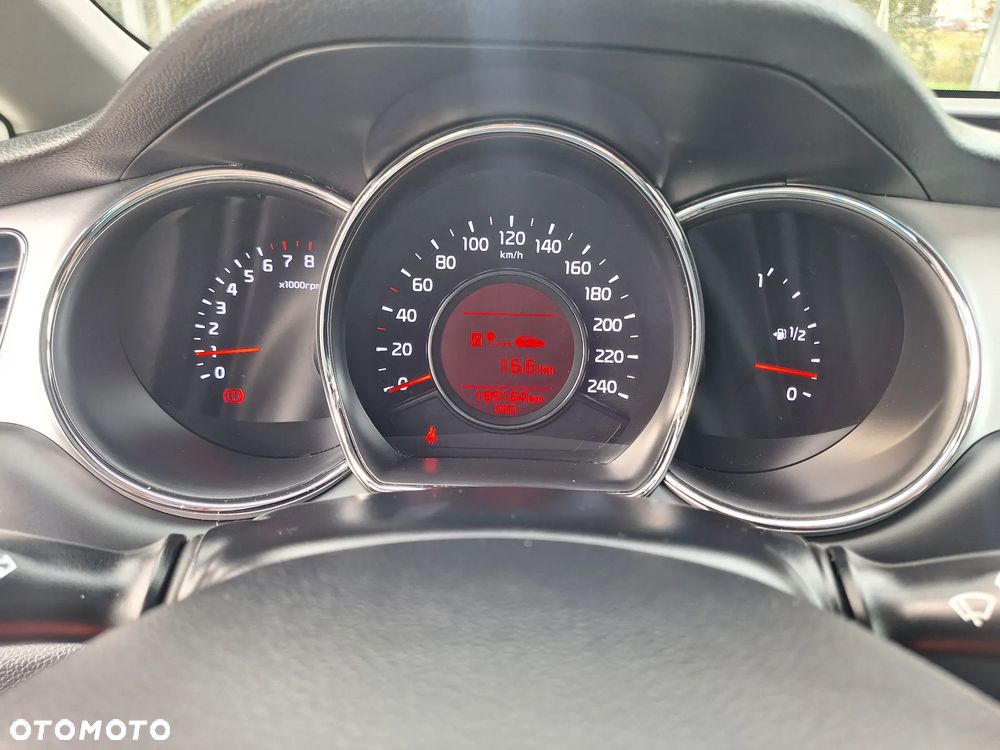 Kia Ceed 1.4 CVVT Fifa World Cup Edition - 20