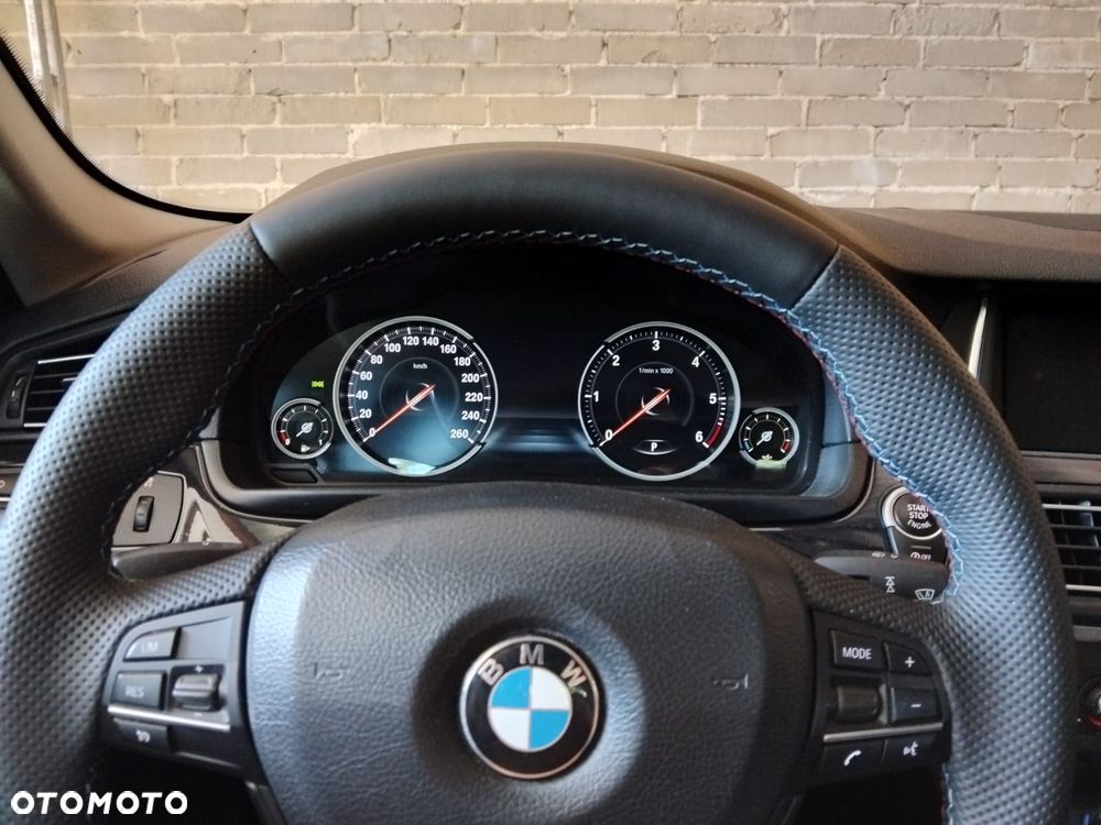 BMW Seria 5 520d - 11