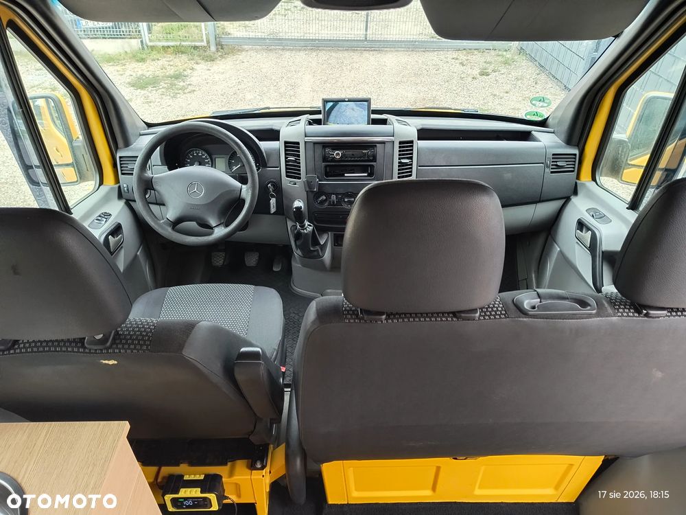 Mercedes-Benz sprinter - 27