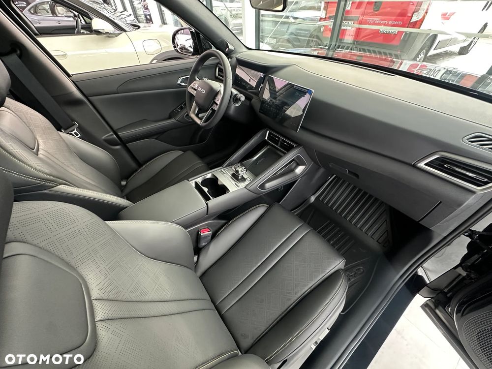 BYD Atto 2 45kWh Boost - 14