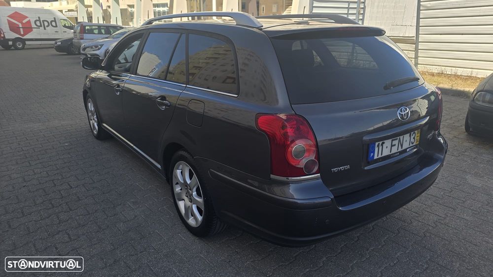 Toyota Avensis SW 2.0 D-4D - 6