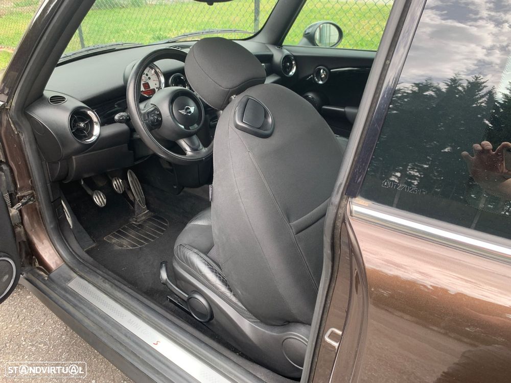 MINI 3 Portas Cooper S - 31