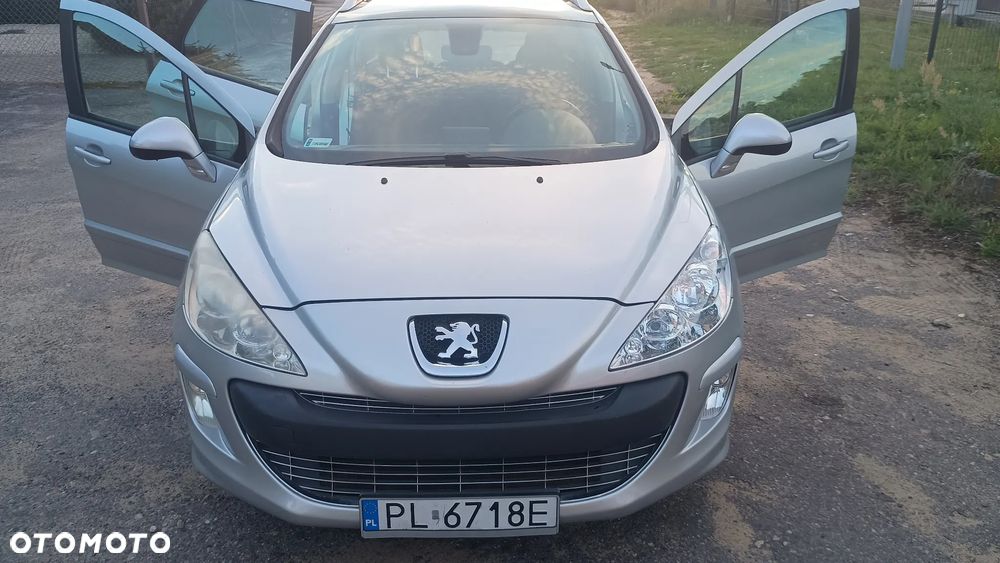 Peugeot 308 HDi FAP 135 Platinum - 5