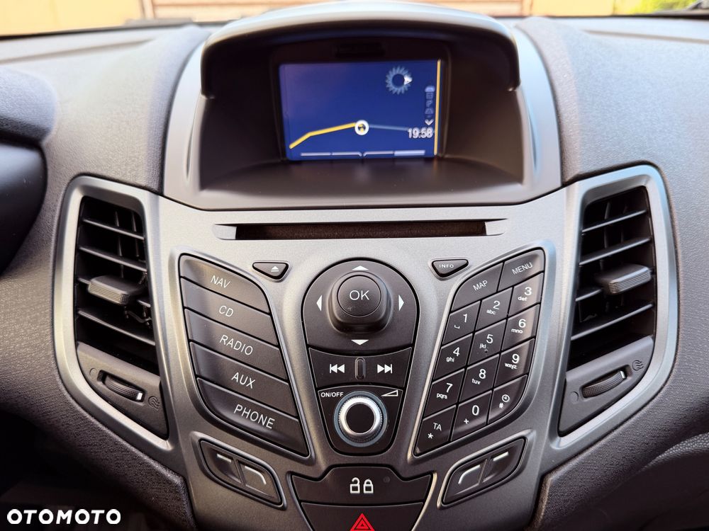 Ford Fiesta 1.25 SYNC Edition - 30