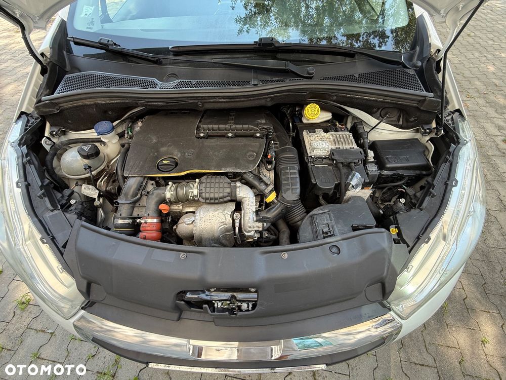 Peugeot 208 1.6 BlueHDi Active S&S - 39
