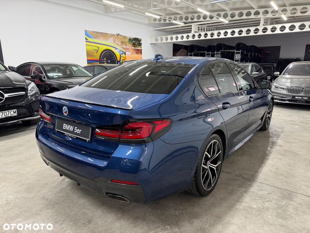 BMW Seria 5 520d xDrive MHEV M Sport sport - 8