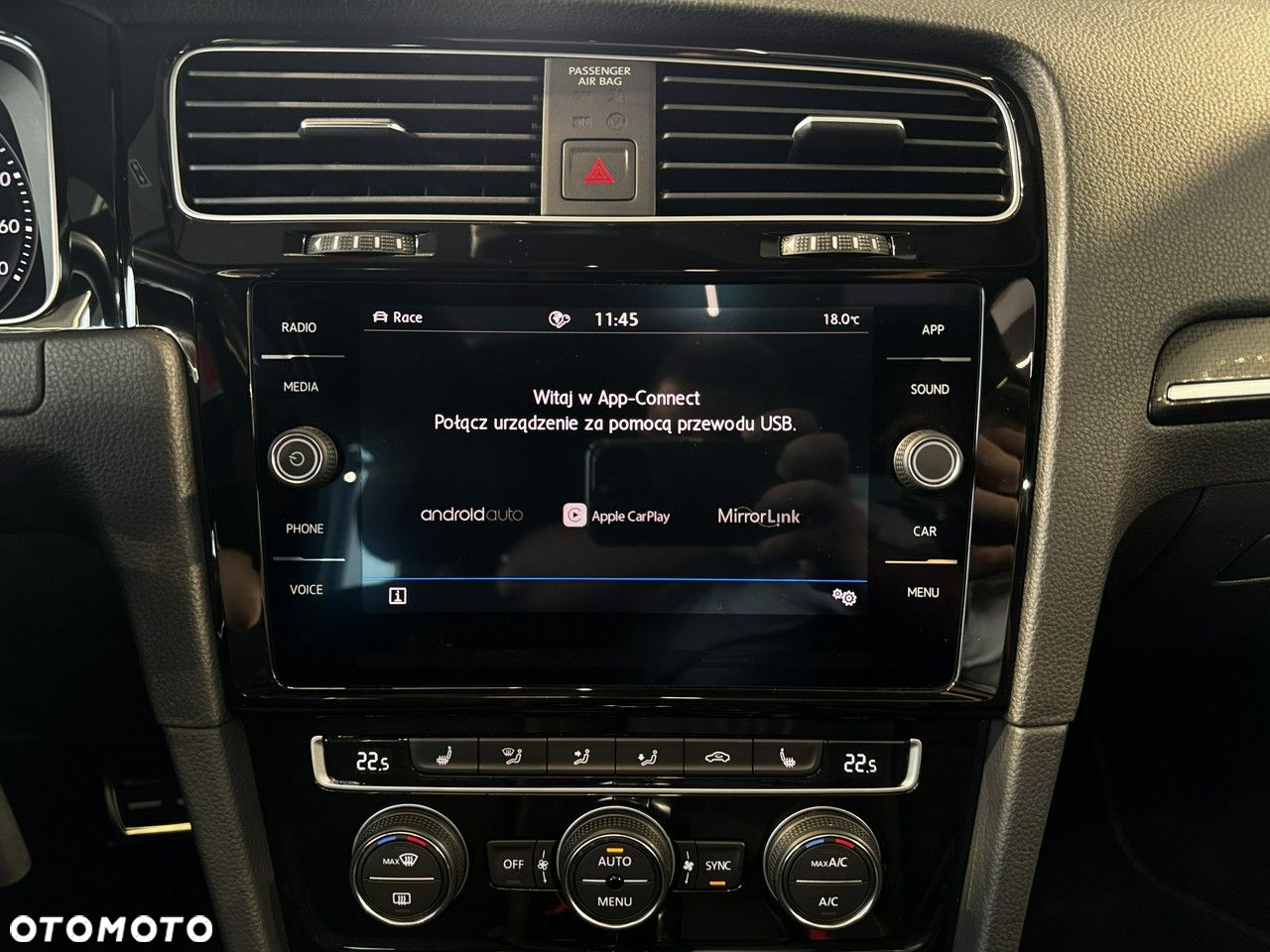 Volkswagen Golf - 29