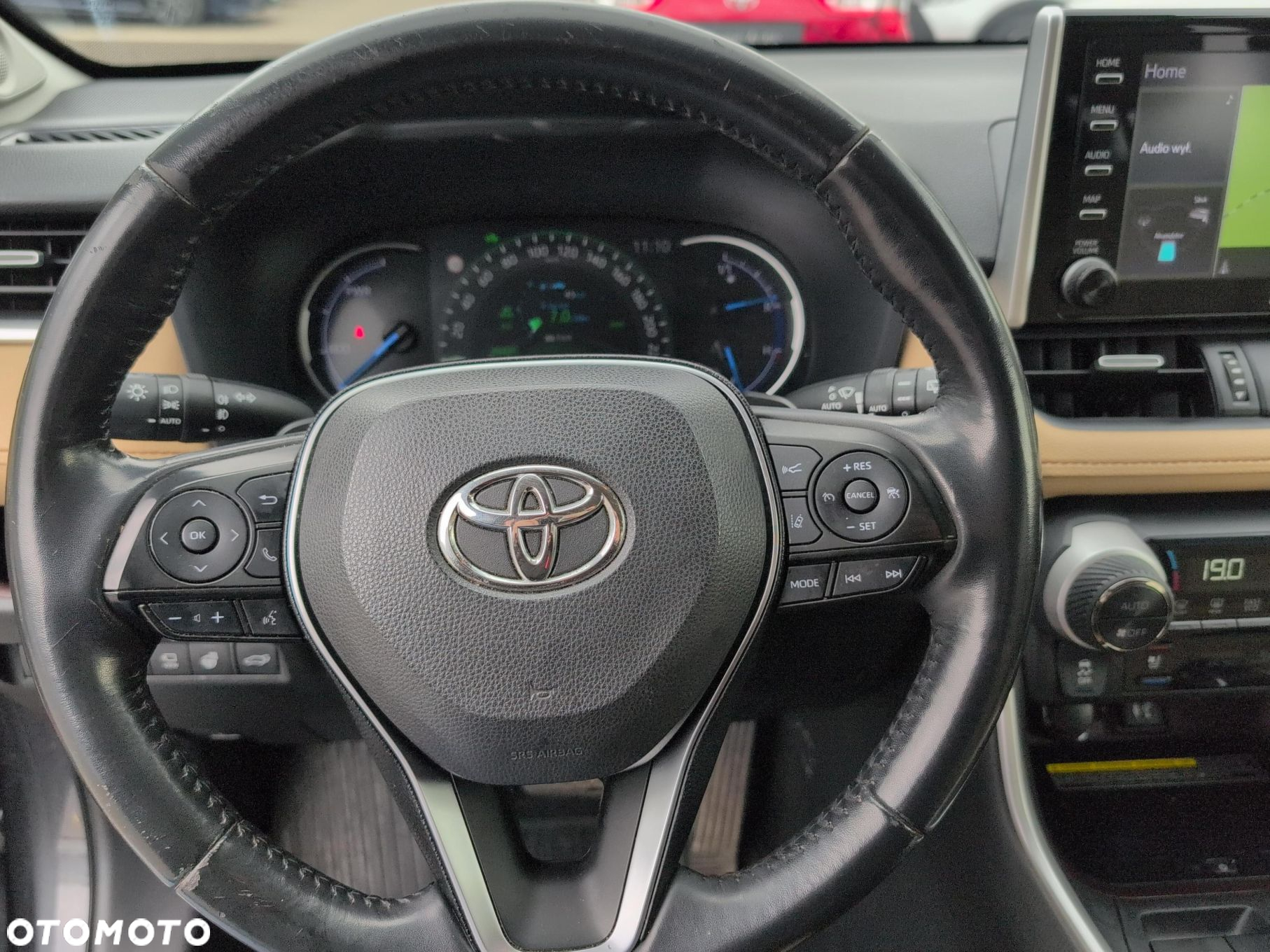 Toyota RAV4 - 16