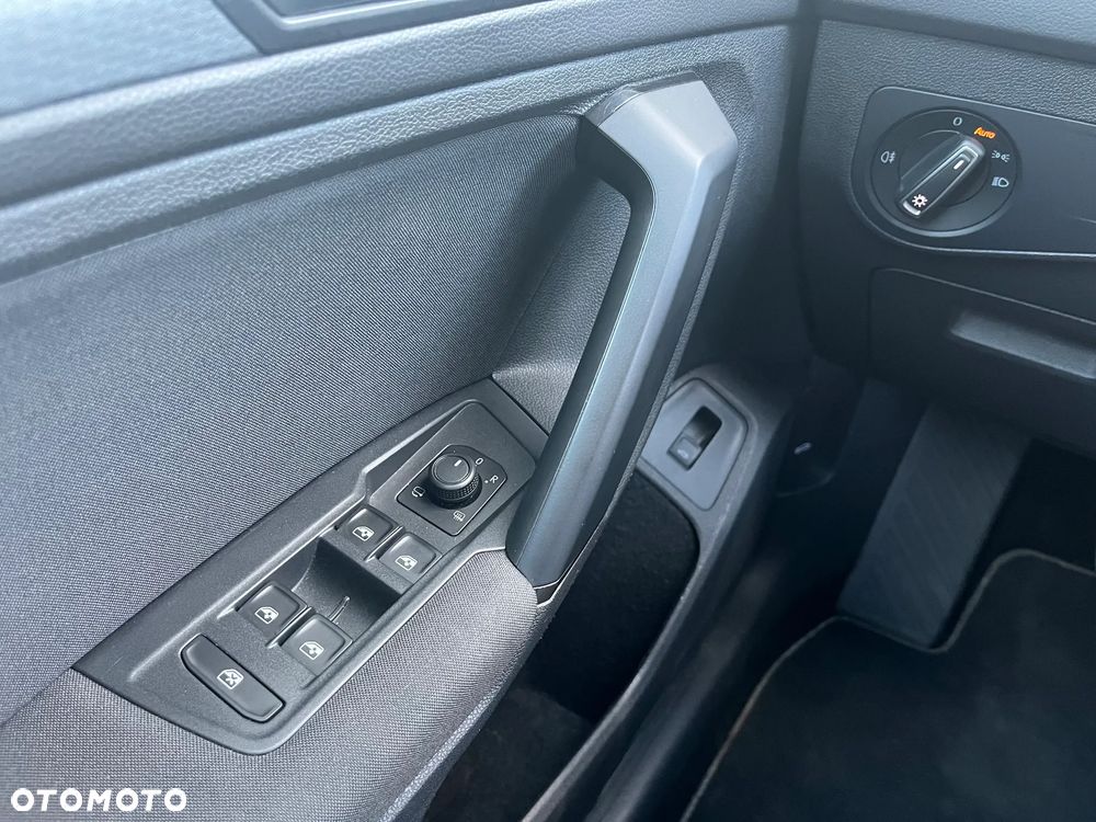Volkswagen Tiguan - 22