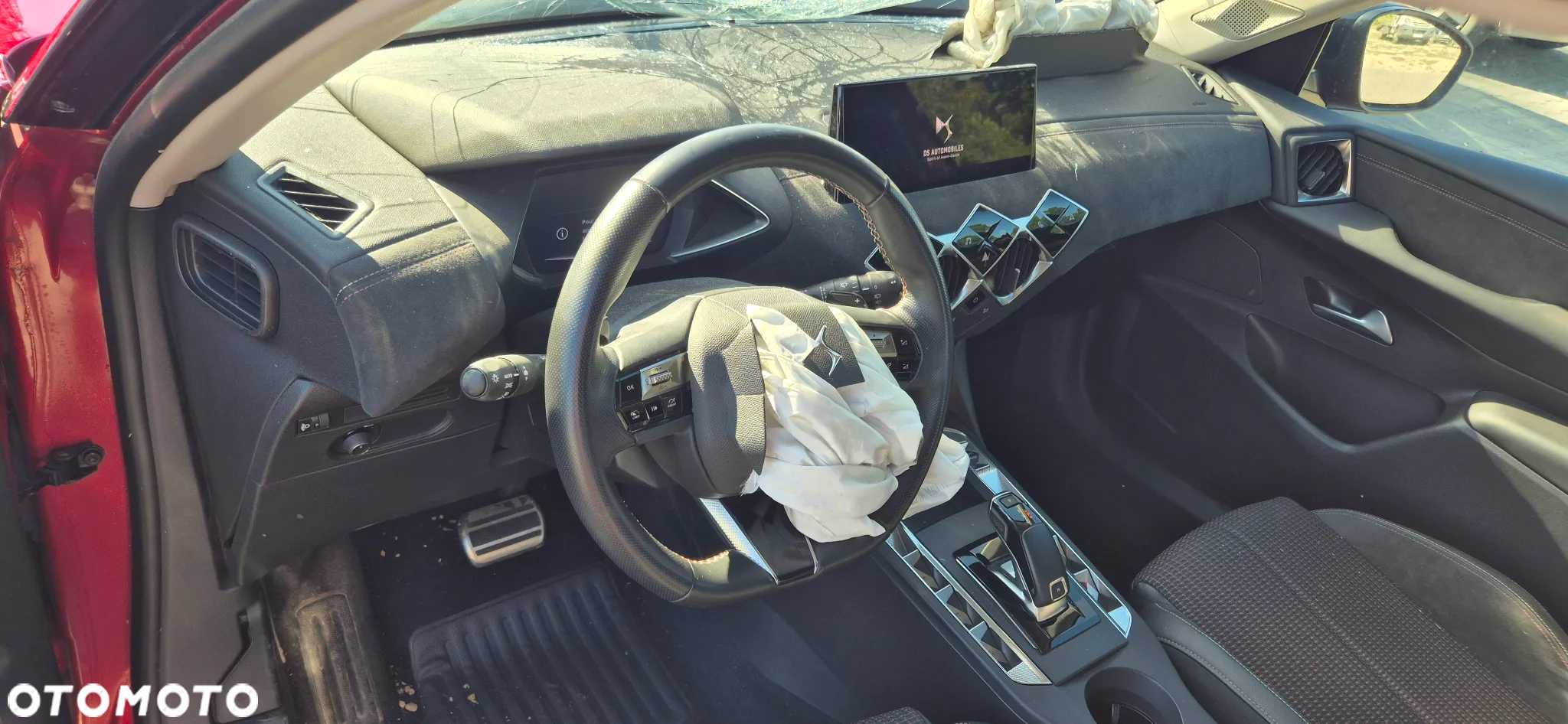 DS Automobiles DS 3 Crossback 1.2 PureTech Performance Line - 31