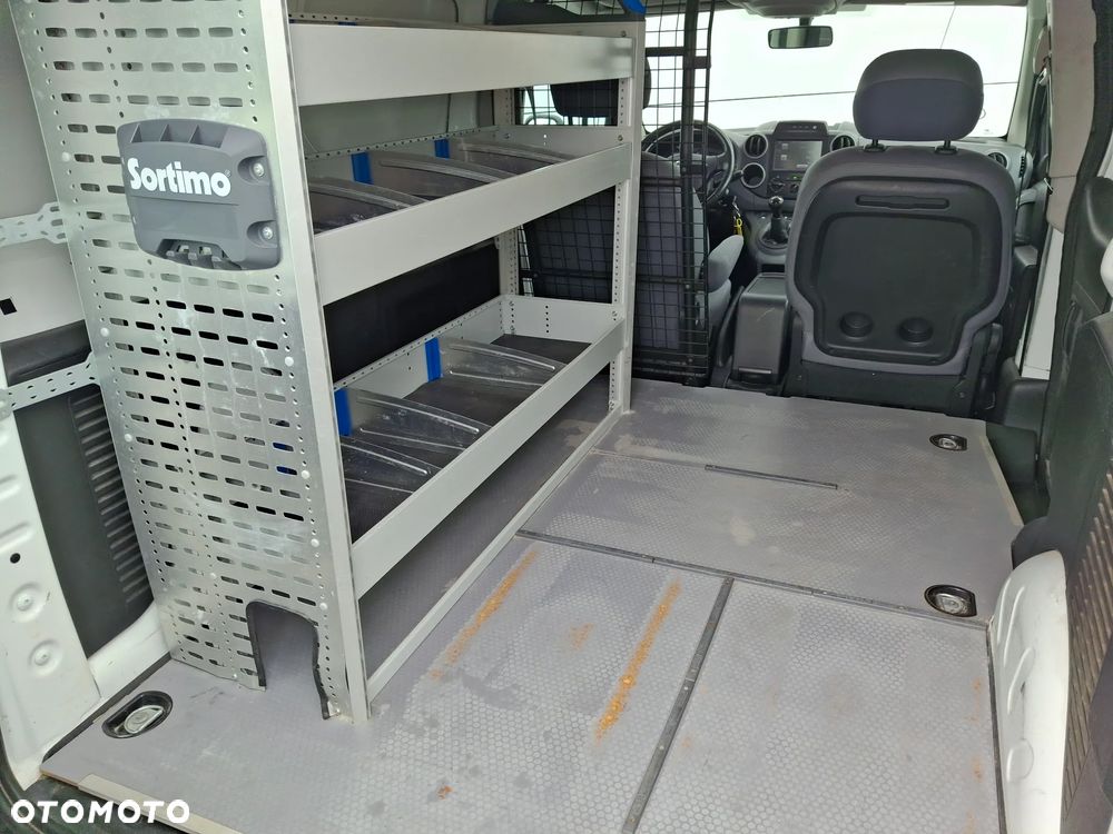 Citroën BERLINGO - 11