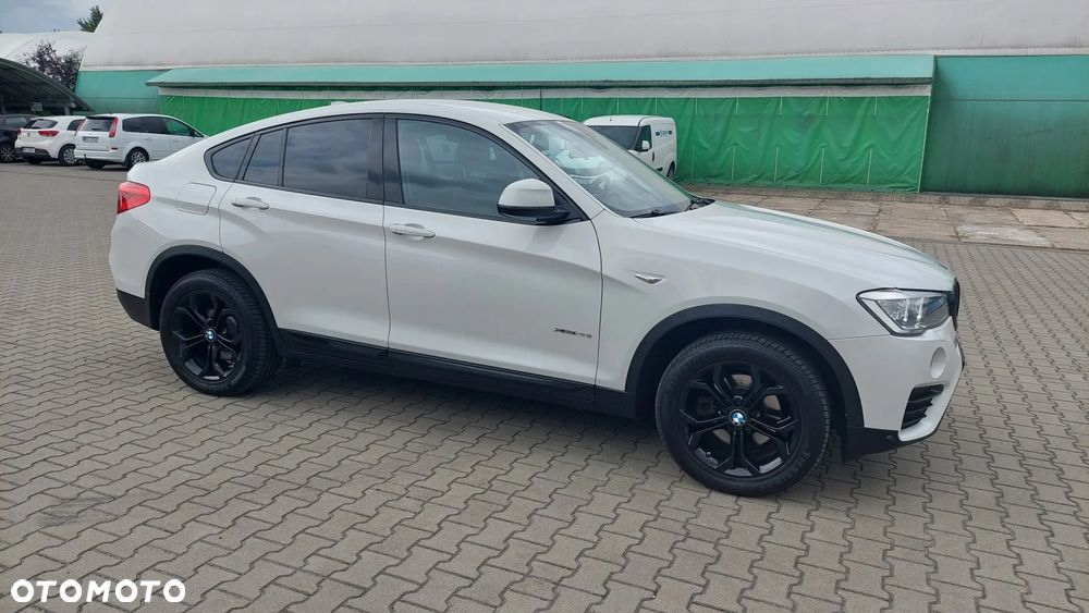 BMW X4 xDrive20i xLine - 2
