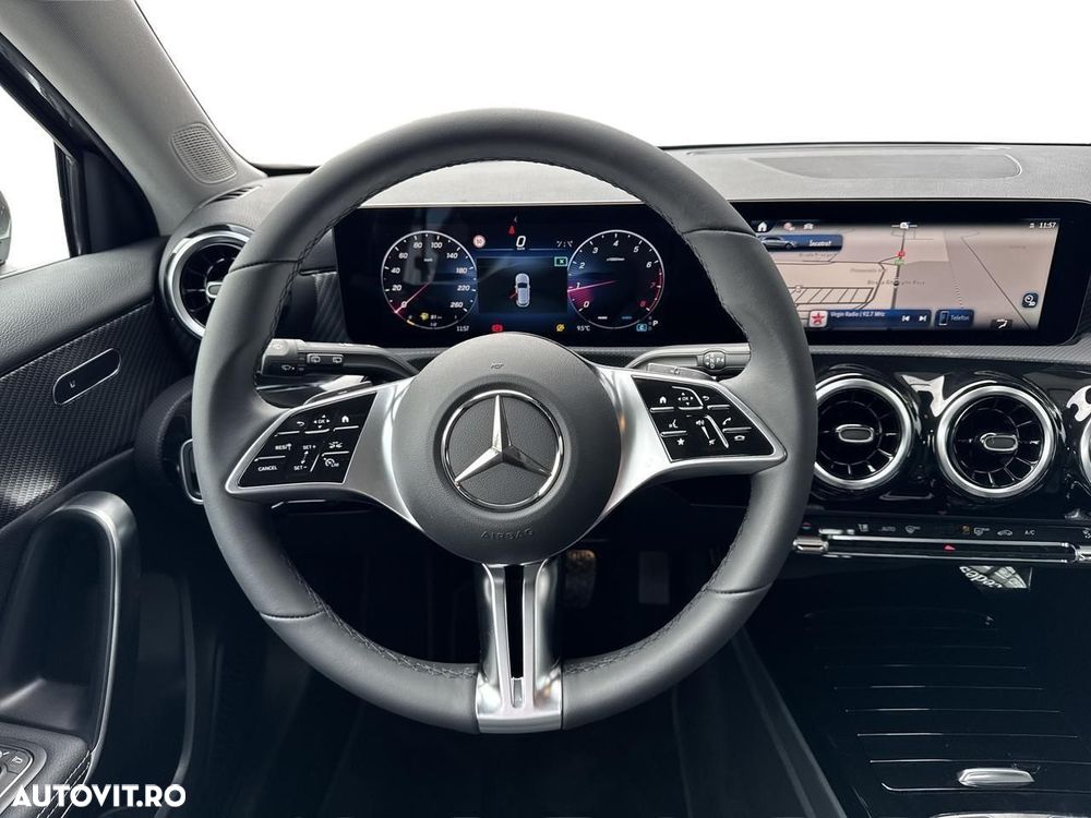 Mercedes-Benz A 180 MHEV 7G-DCT - 7