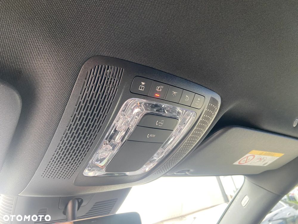 Mercedes-Benz GLA 200 AMG Line - 15