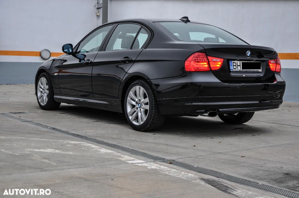 BMW Seria 3 318d DPF - 2