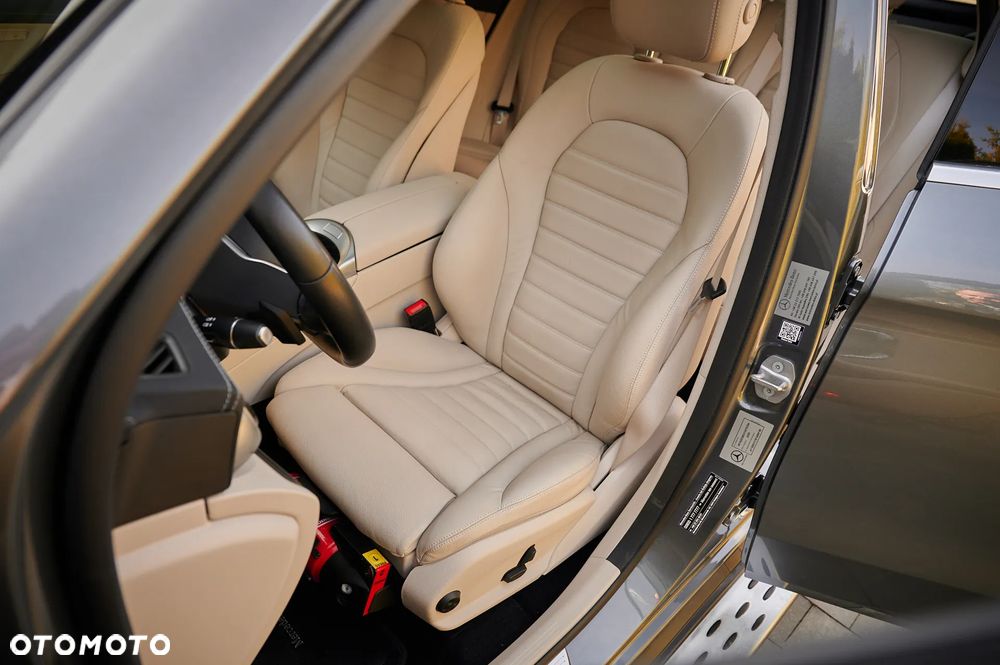 Mercedes-Benz GLC 300 e 4-Matic Business Edition - 18