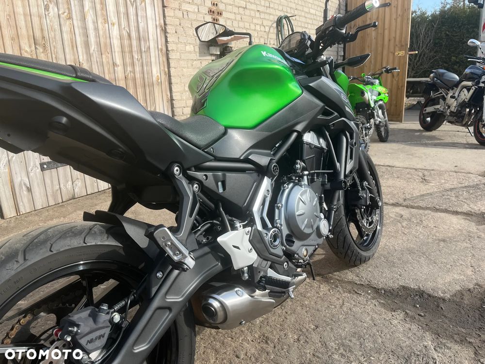 Kawasaki Z 650 - 6