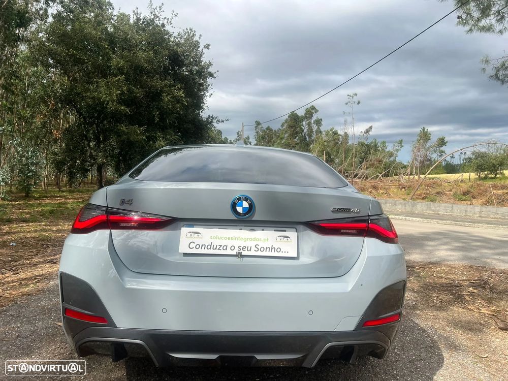 BMW i4 eDrive40 Edição Desportiva M - 23