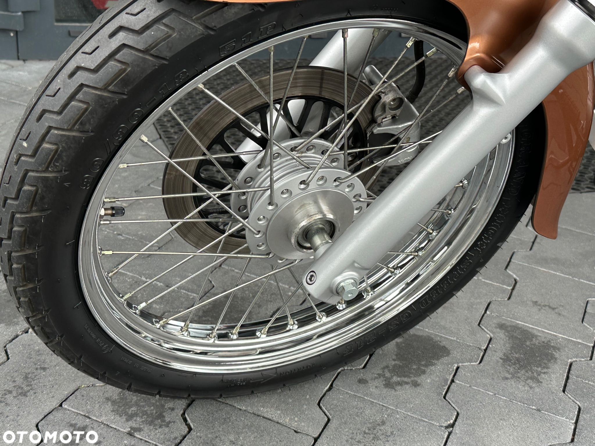 Suzuki Intruder - 38