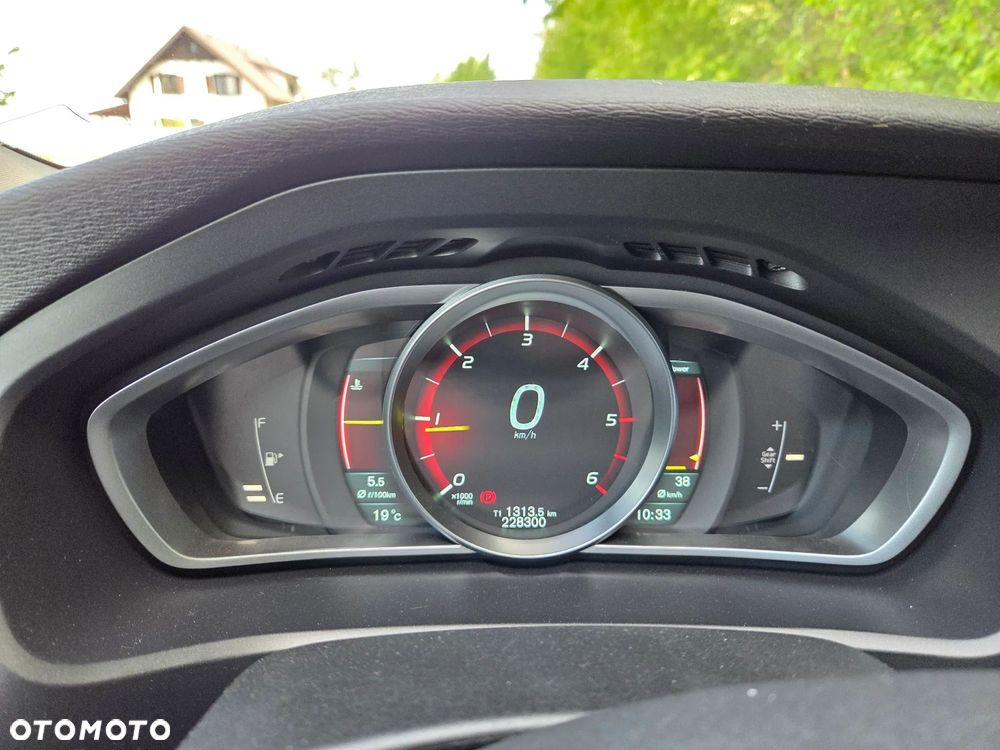 Volvo V40 D2 Kinetic - 20