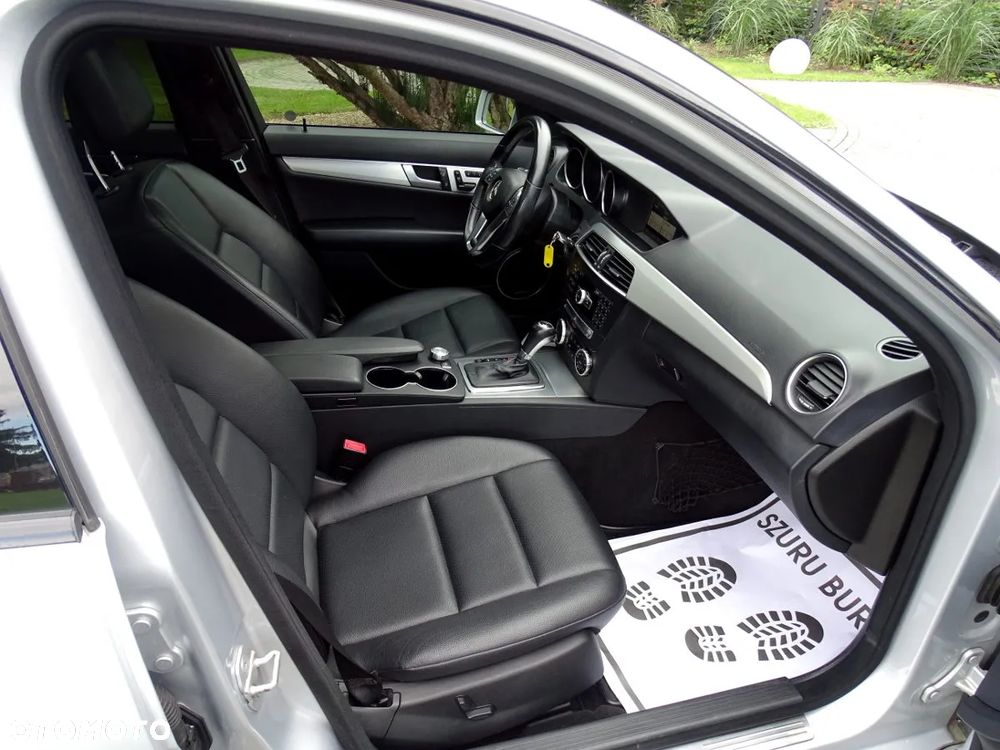Mercedes-Benz Klasa C 250 (BlueEFFICIENCY) 7G-TRONIC - 11