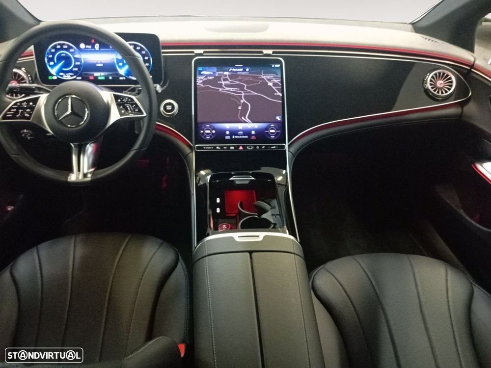 Mercedes-Benz EQE 350 - 10