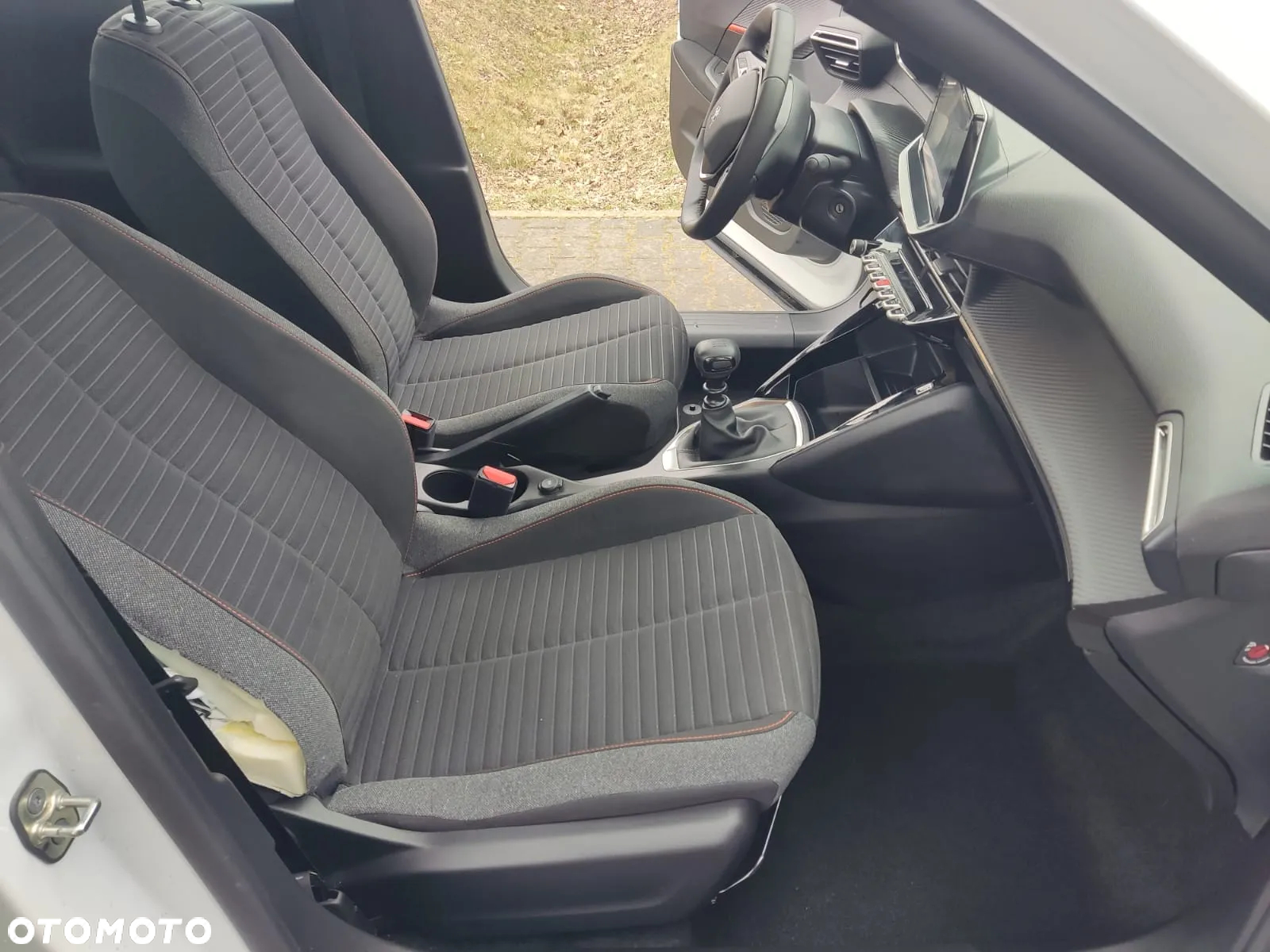 Peugeot 2008 - 26