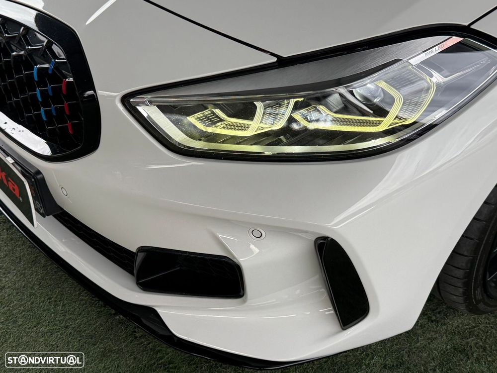 BMW 135 M135 i xDrive Pack 50 anos M - 19