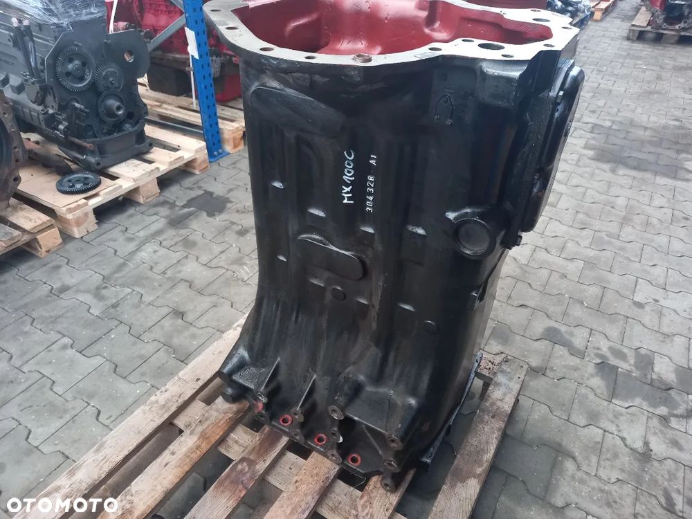 Obudowa skrzyni biegów 304328A1 Case MX100C - 1