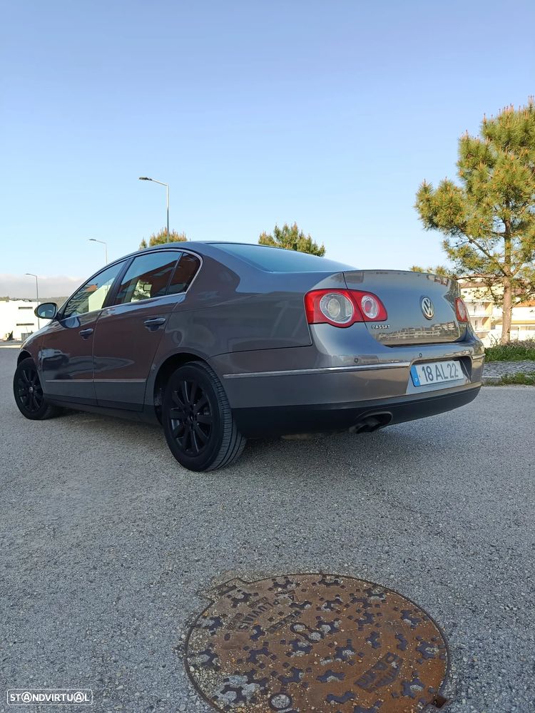 VW Passat 2.0 TDI Highline DSG - 3