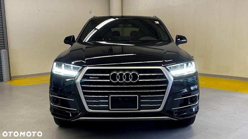 Audi Q7 - 4