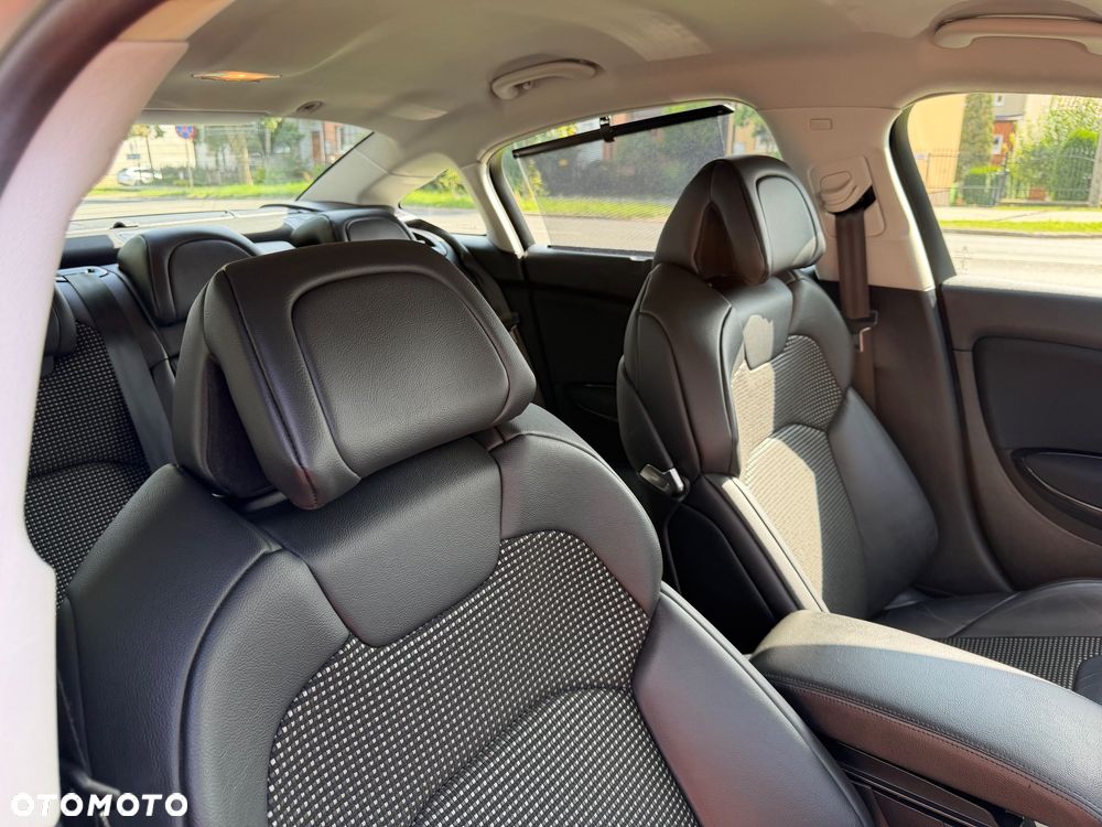 Citroën C5 2.0 HDi Exclusive - 23