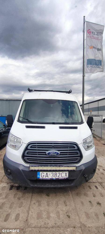 Ford Transit - 1