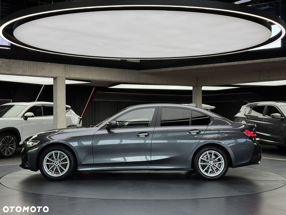 BMW Seria 3 318i - 3
