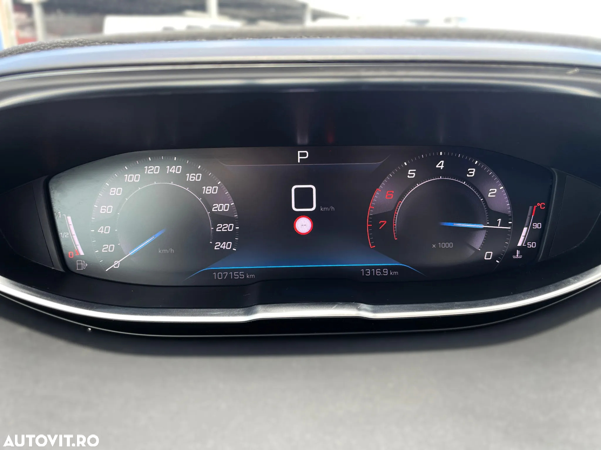 Peugeot 3008 1.2 PureTech S&S EAT8 Allure - 15