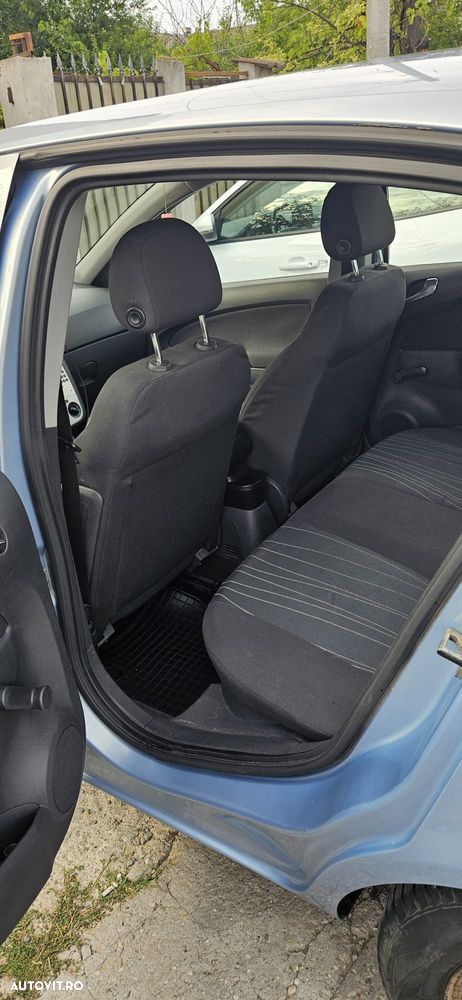Opel Corsa 1.4i Sport - 14