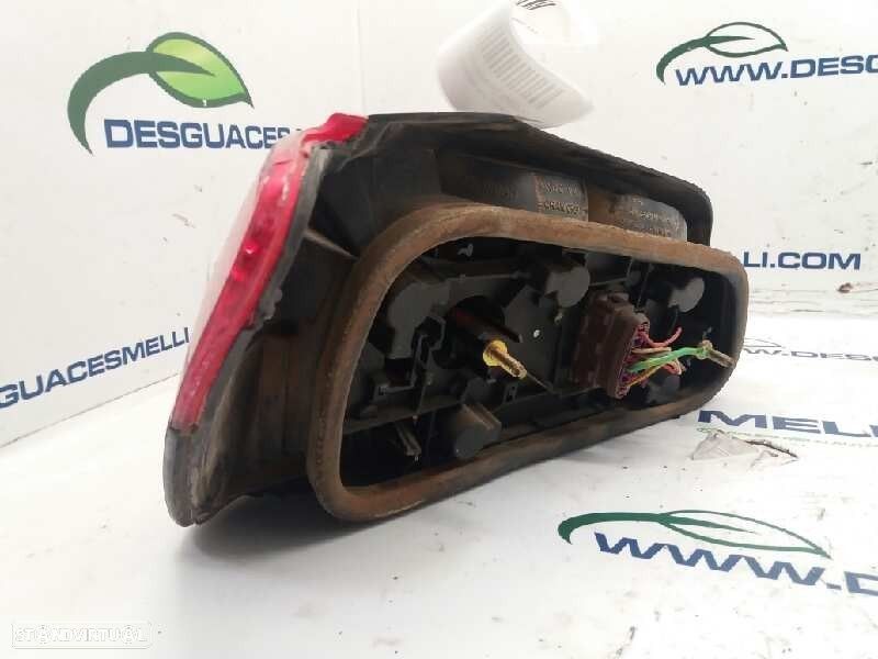 FAROLIM TRASEIRO DIREITO PEUGEOT 306 1998 - 2