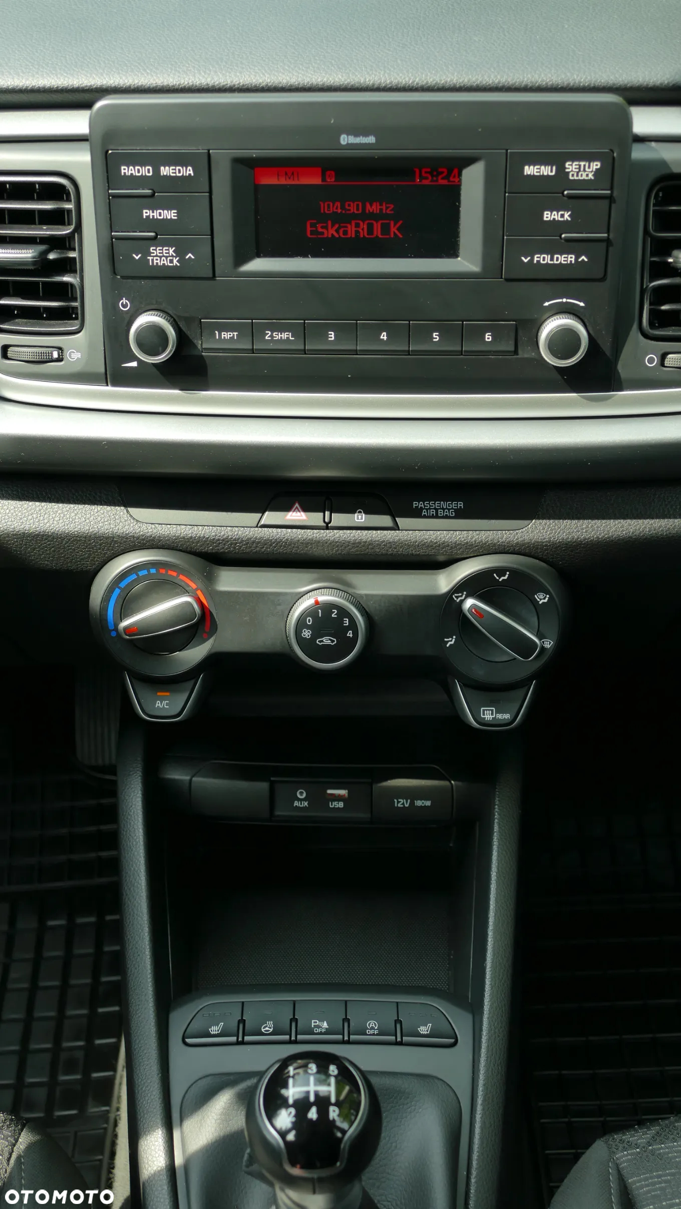 Kia Rio 1.2 M - 8