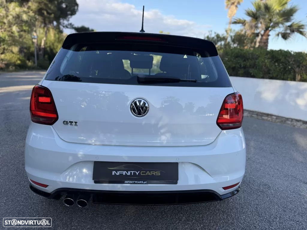 VW Polo 1.8 TSi GTi DSG - 12