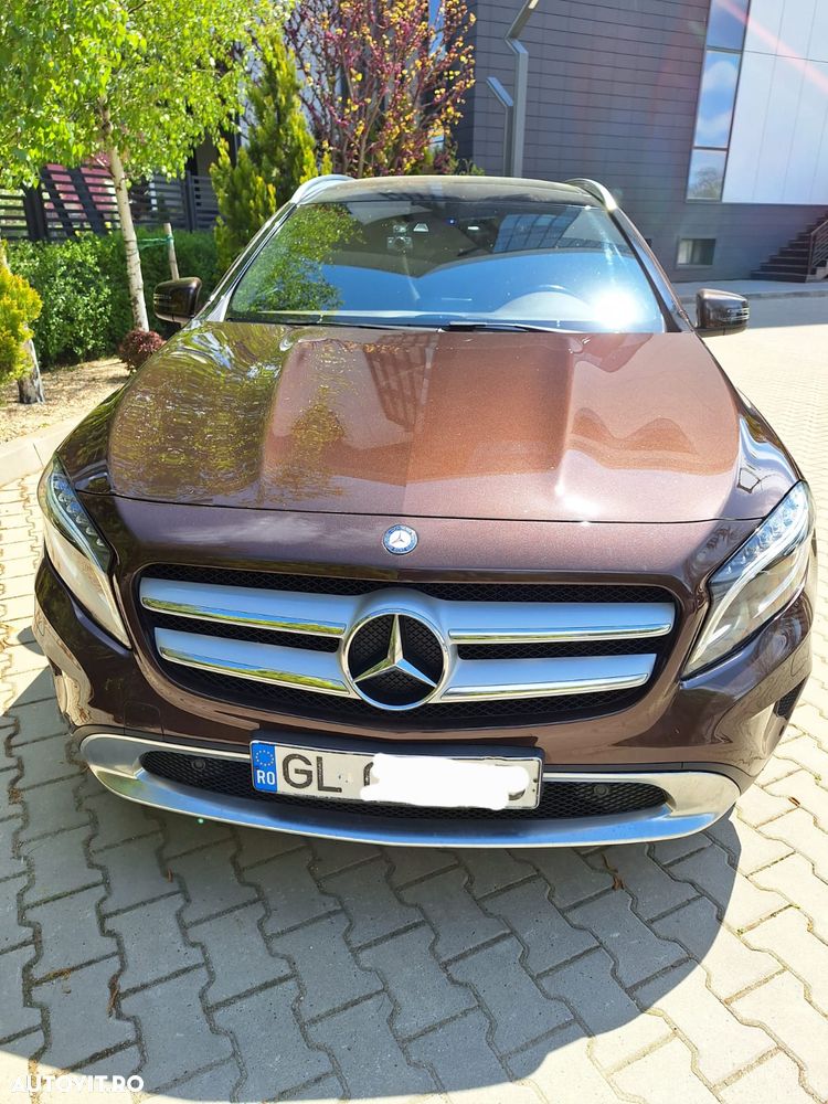 Mercedes-Benz GLA 220 CDI 4MATIC 7G-DCT - 34