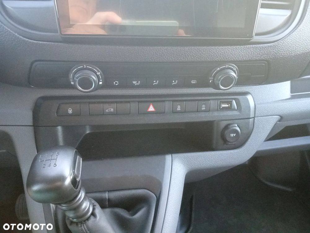 Peugeot EXPERT - 8