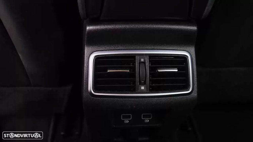 Renault Mégane Sport Tourer - 13