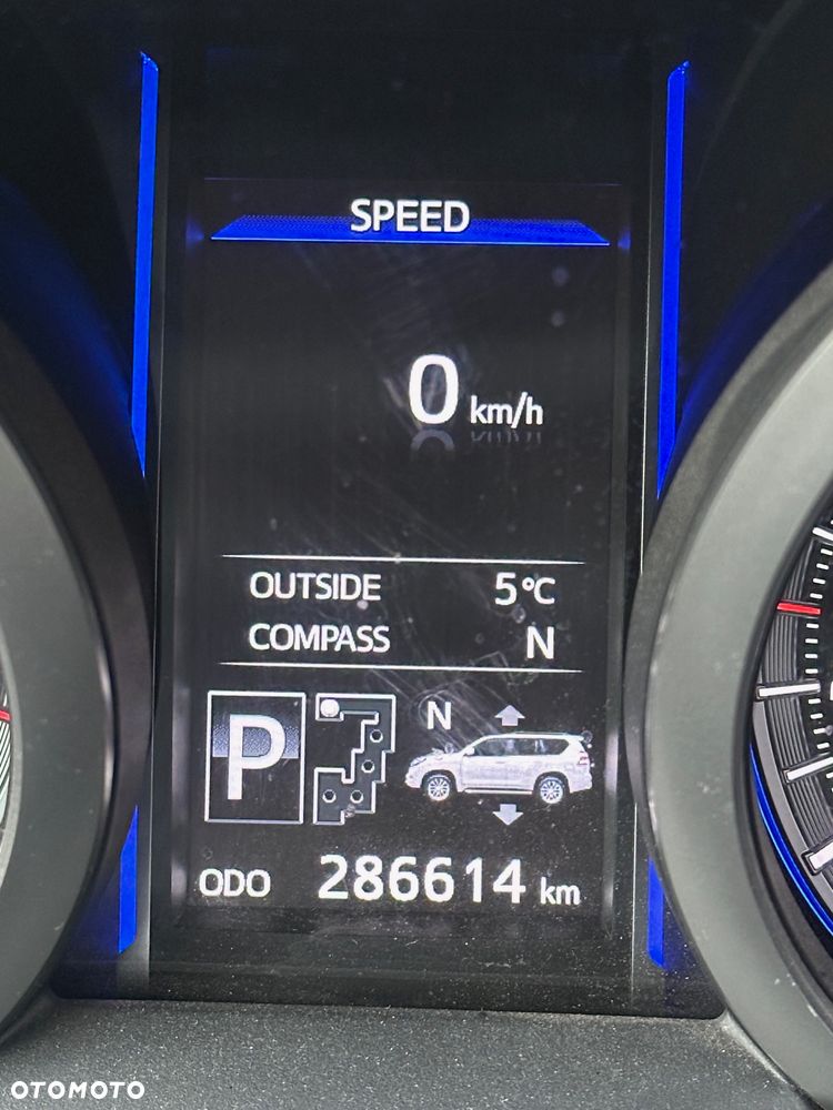 Toyota Land Cruiser - 6