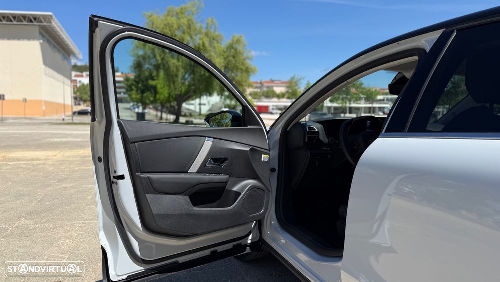 Citroën e-C4 156 MAX - 21