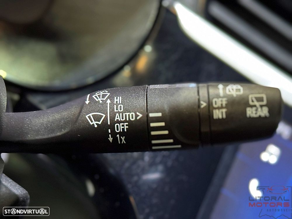 Opel Corsa 1.2 T Hybrid EdCT - 26