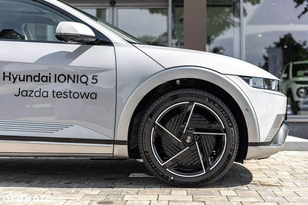 Hyundai IONIQ 5 - 6