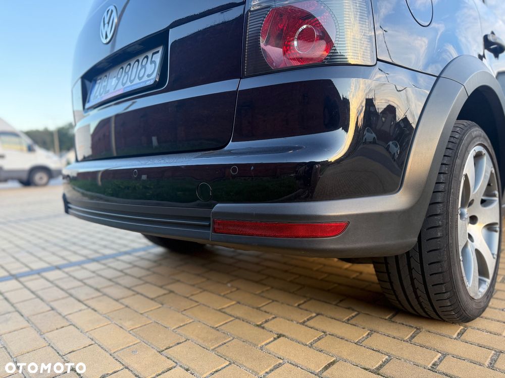 Volkswagen Touran 1.6 Cross - 12