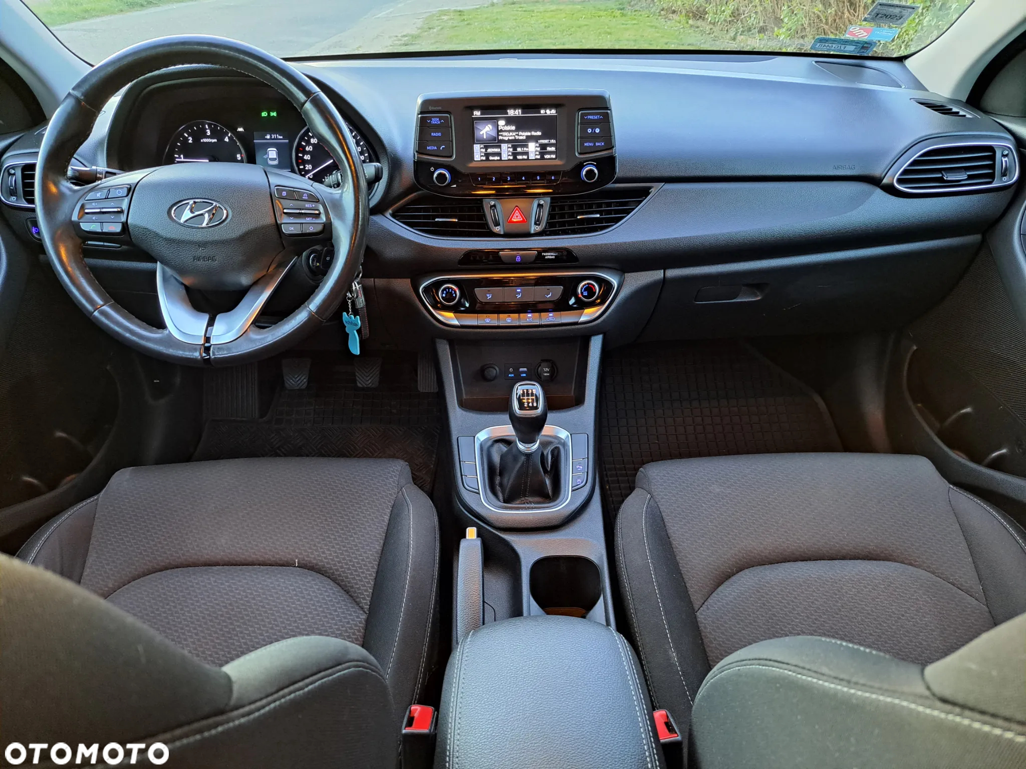 Hyundai i30 1.6 CRDi BlueDrive Comfort - 8